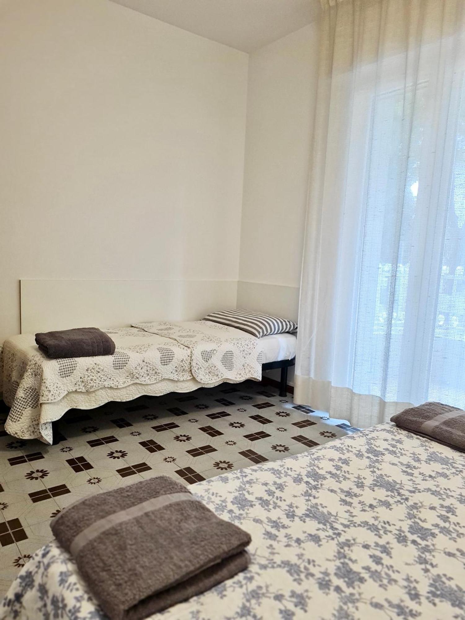 Condominio Mammole Lignano Sabbiadoro Exterior foto